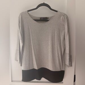 Jet by John Eshaya O/S Soft Grey and Black Top